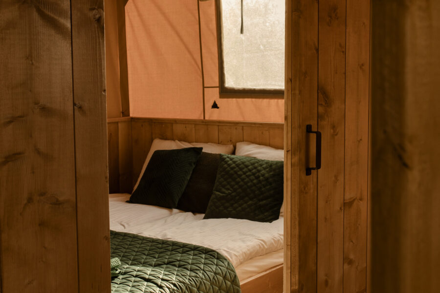 Glamping Liva Park – wnętrza namiotów